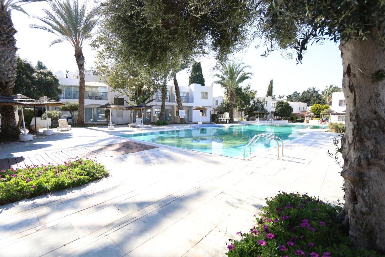 Paphos Gardens Apartment Buitenkant foto