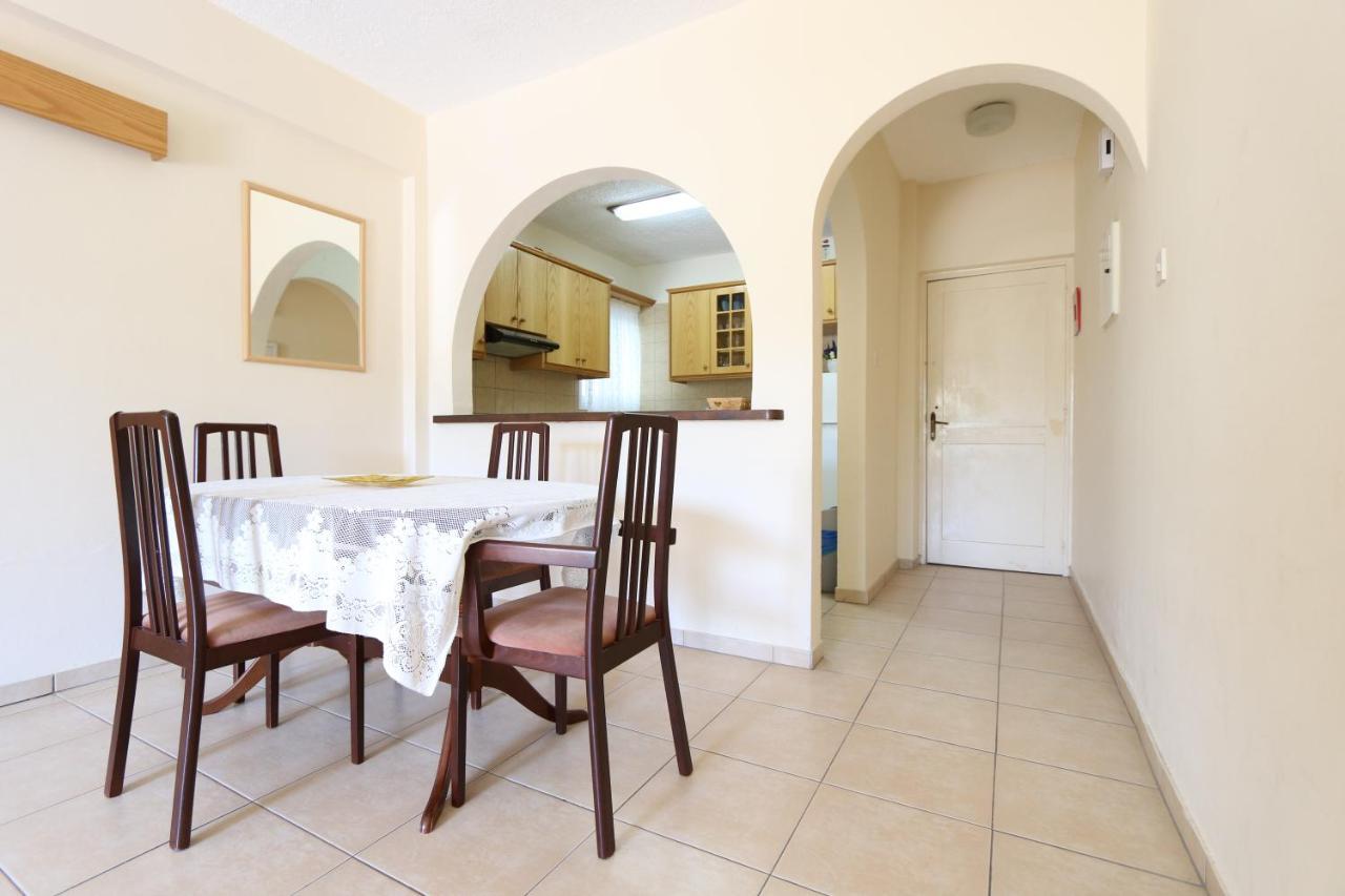 Paphos Gardens Apartment Buitenkant foto
